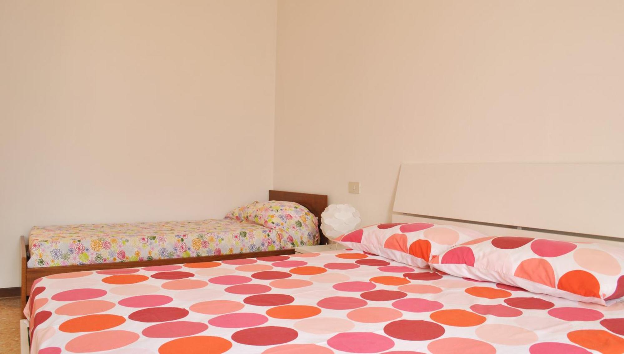 The Romantic Village House - Apartments With Lake View Colonno Exterior foto
